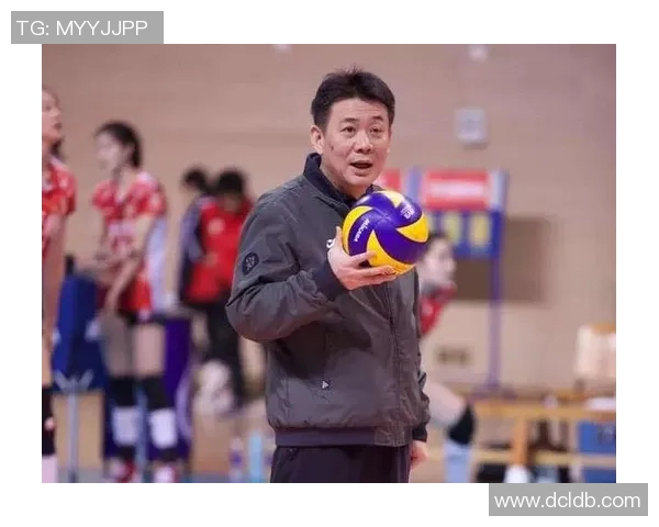 杭州篮球队荣登状态排行榜第三名展现强劲实力与团队精神 杭州篮球队荣登状态排行榜第三名展现强劲实力与团队精神