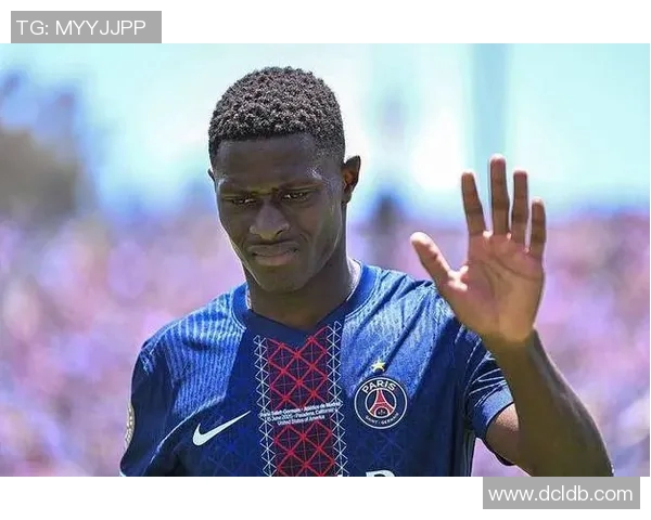 奇特外貌的足球明星们你知道多少个他们的故事与成就