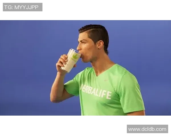 足球明星纹身解析男人魅力与个性展现的艺术之旅